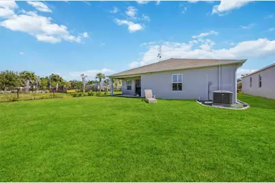 3576 74th Avenue Circle E, Sarasota, FL 34243 - Photo 53