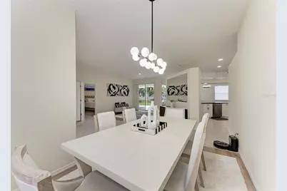 7327 38th Court East, Sarasota, FL 34243 - Photo 19