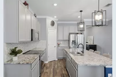 10808 Whitland Grove Drive, Riverview, FL 33578 - Photo 17