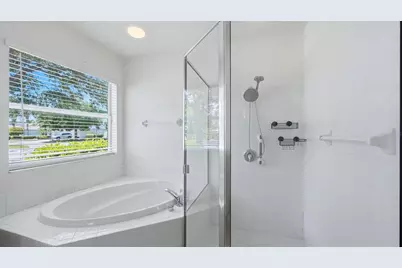 8222 Haven Harbour Way, Bradenton, FL 34212 - Photo 21
