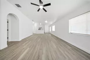 504 Lindsay Anne Ct, Plant City, FL 33563 - Photo 19