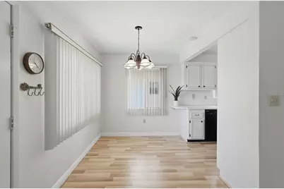 11201 80th Avenue N #302, Seminole, FL 33772 - Photo 9