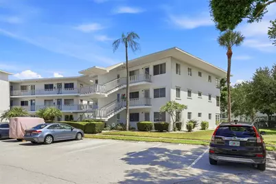 11201 80th Avenue N #302, Seminole, FL 33772 - Photo 3