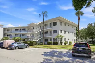 11201 80th Ave N, Seminole, FL 33772 - Photo 3