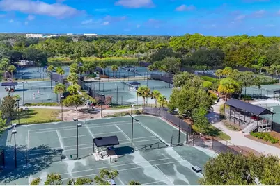 12564 Highfield Circle, Lakewood Ranch, FL 34202 - Photo 45