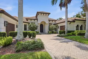 12564 Highfield Cir, Lakewood Ranch, FL 34202 - Photo 3