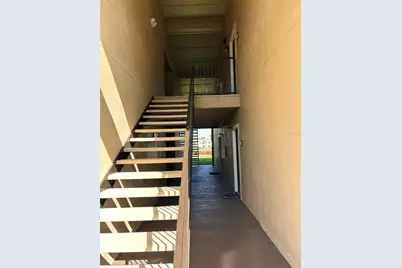 4005 Crockers Lake Boulevard #24, Sarasota, FL 34238 - Photo 7