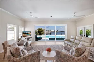 532 70th St, Holmes Beach, FL 34217 - Photo 5