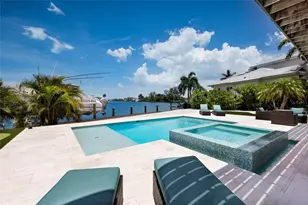 532 70th St, Holmes Beach, FL 34217 - Photo 1