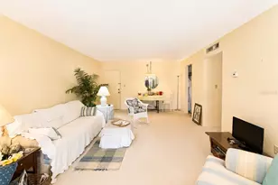 2437 Harbor Blvd, Port Charlotte, FL 33952 - Photo 5