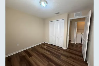 4735 Woodbrook Dr, Sarasota, FL 34243 - Photo 9