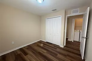 4735 Woodbrook Dr, Sarasota, FL 34243 - Photo 9