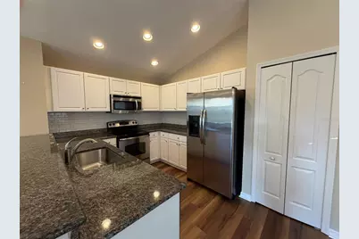 4735 Woodbrook Dr, Sarasota, FL 34243 - Photo 5