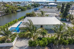 6401 Marina Dr, Holmes Beach, FL 34217 - Photo 41