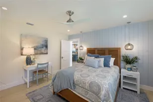 6401 Marina Dr, Holmes Beach, FL 34217 - Photo 23