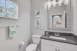 1423 Gulf Dr N, Bradenton Beach, FL 34217 - Photo 13