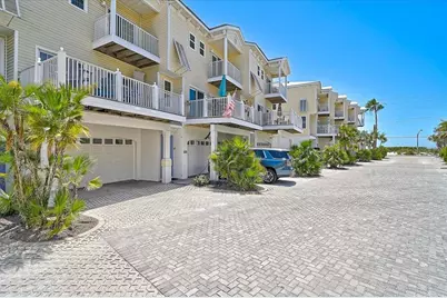 1423 Gulf Drive N, Bradenton Beach, FL 34217 - Photo 3