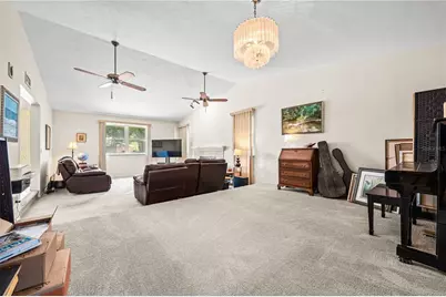 4424 Meadow Creek Circle, Sarasota, FL 34233 - Photo 13