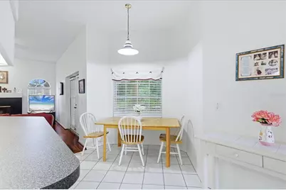 3510 Crystal Lakes Court, Sarasota, FL 34235 - Photo 9