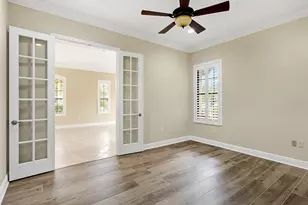 7210 Lake Forest Gln, Lakewood Ranch, FL 34202 - Photo 13