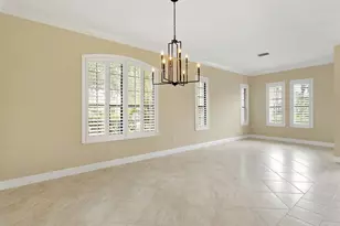 7210 Lake Forest Gln, Lakewood Ranch, FL 34202 - Photo 9