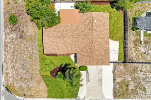 6306 37th Ave W, Bradenton, FL 34209 - Photo 61