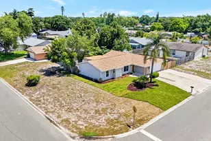 6306 37th Ave W, Bradenton, FL 34209 - Photo 57