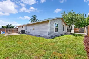 6306 37th Ave W, Bradenton, FL 34209 - Photo 45
