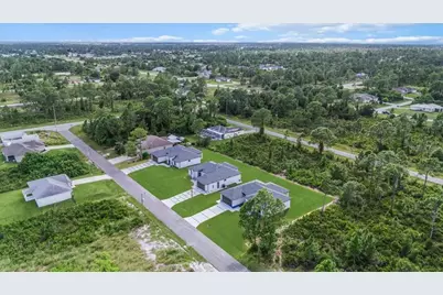 766 Roma Avenue S, Lehigh Acres, FL 33974 - Photo 5
