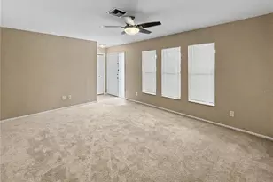 5365 Winewood Dr, Sarasota, FL 34232 - Photo 3