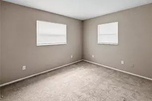 5365 Winewood Dr, Sarasota, FL 34232 - Photo 9