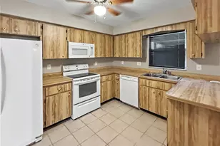5365 Winewood Dr, Sarasota, FL 34232 - Photo 5