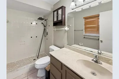 5365 Winewood Drive, Sarasota, FL 34232 - Photo 7