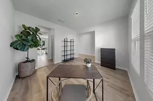 16454 Woodside Gln, Parrish, FL 34219 - Photo 3