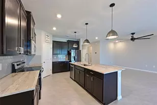 12645 Promenade Estates Blvd, Sarasota, FL 34238 - Photo 7