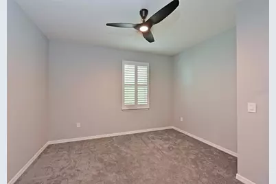 12645 Promenade Estates Boulevard, Sarasota, FL 34238 - Photo 19