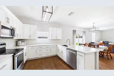 601 19th Street NW, Ruskin, FL 33570 - Photo 9