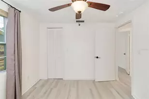 3616 Stardust Pl, Sarasota, FL 34232 - Photo 17