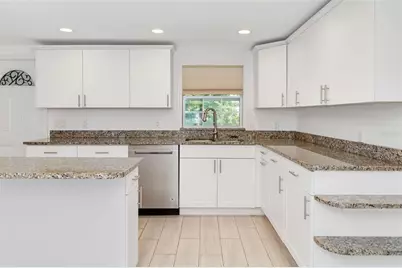 3616 Stardust Place, Sarasota, FL 34232 - Photo 13