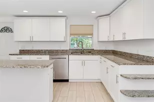3616 Stardust Pl, Sarasota, FL 34232 - Photo 13