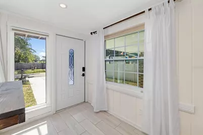 3616 Stardust Place, Sarasota, FL 34232 - Photo 7