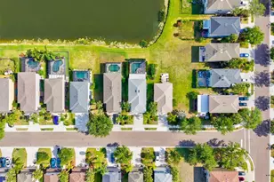 353 Beacon Harbour Loop, Bradenton, FL 34212 - Photo 69