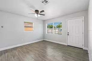 2105 46th Ave Dr W, Bradenton, FL 34207 - Photo 47