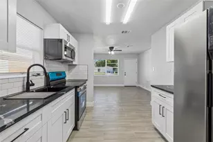 2105 46th Ave Dr W, Bradenton, FL 34207 - Photo 55