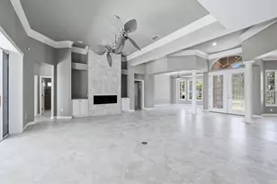 8160 Collingwood Ct, University Park, FL 34201 - Photo 7