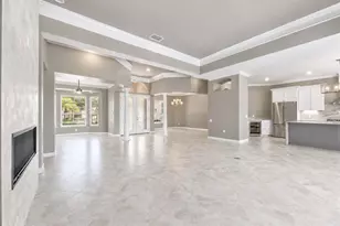 8160 Collingwood Ct, University Park, FL 34201 - Photo 11