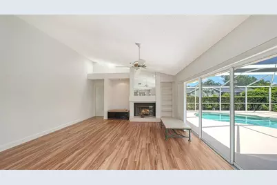 4871 Winterhaven Drive, Sarasota, FL 34233 - Photo 23