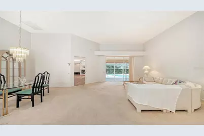 4871 Winterhaven Drive, Sarasota, FL 34233 - Photo 7