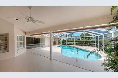 4871 Winterhaven Drive, Sarasota, FL 34233 - Photo 45