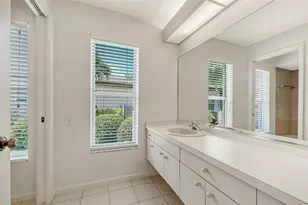4871 Winterhaven Dr, Sarasota, FL 34233 - Photo 39